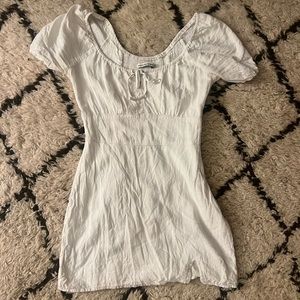 ABERCROMBIE WHITE MINI SUN DRESS WITH CAPSLEEVES
